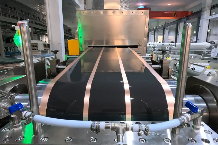 Slot Die vs. Doctor Blade Coating: wat het beste is voor pilotlijnen